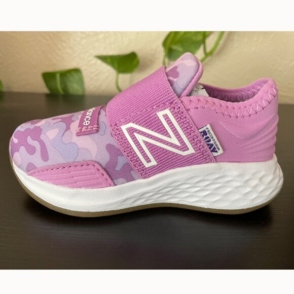 New Balance Fresh Foam Roav Running Shoe - NWOT - Toddler 7 - Picture 4 of 5